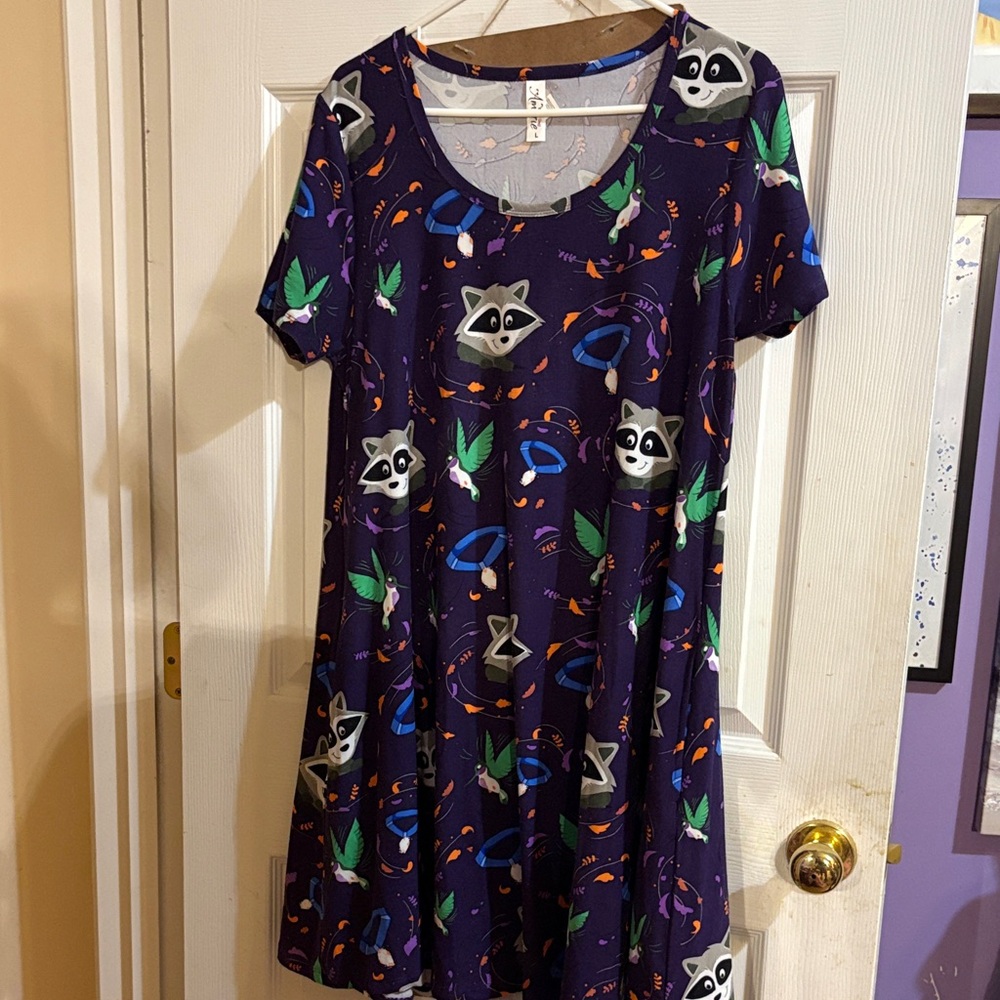Ambrie Pochohontas Colorful Raccoon Print Dress sz L